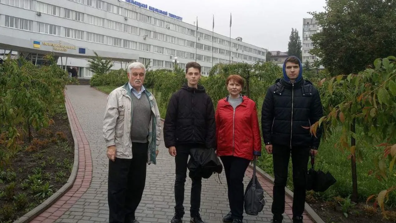 Візит делегації кафедри до Хмельницького національного університету в рамках програми національної академічної мобільності: обмін досвідом та практичні навички